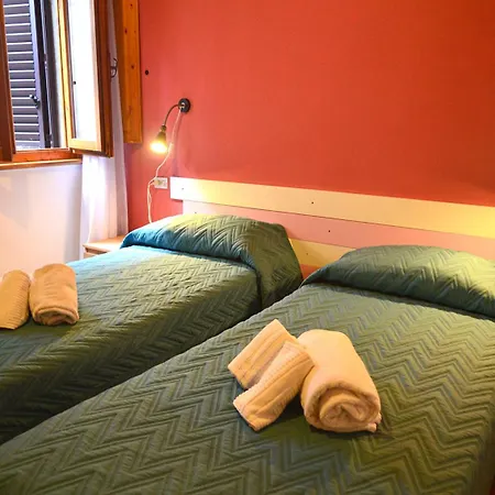 Ξενοδοχείο Hotel Gambassi *
