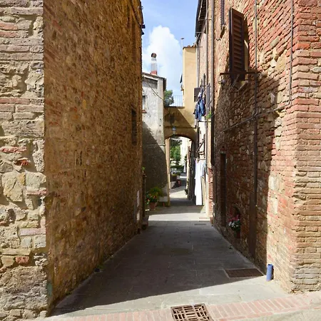 Otel Gambassi